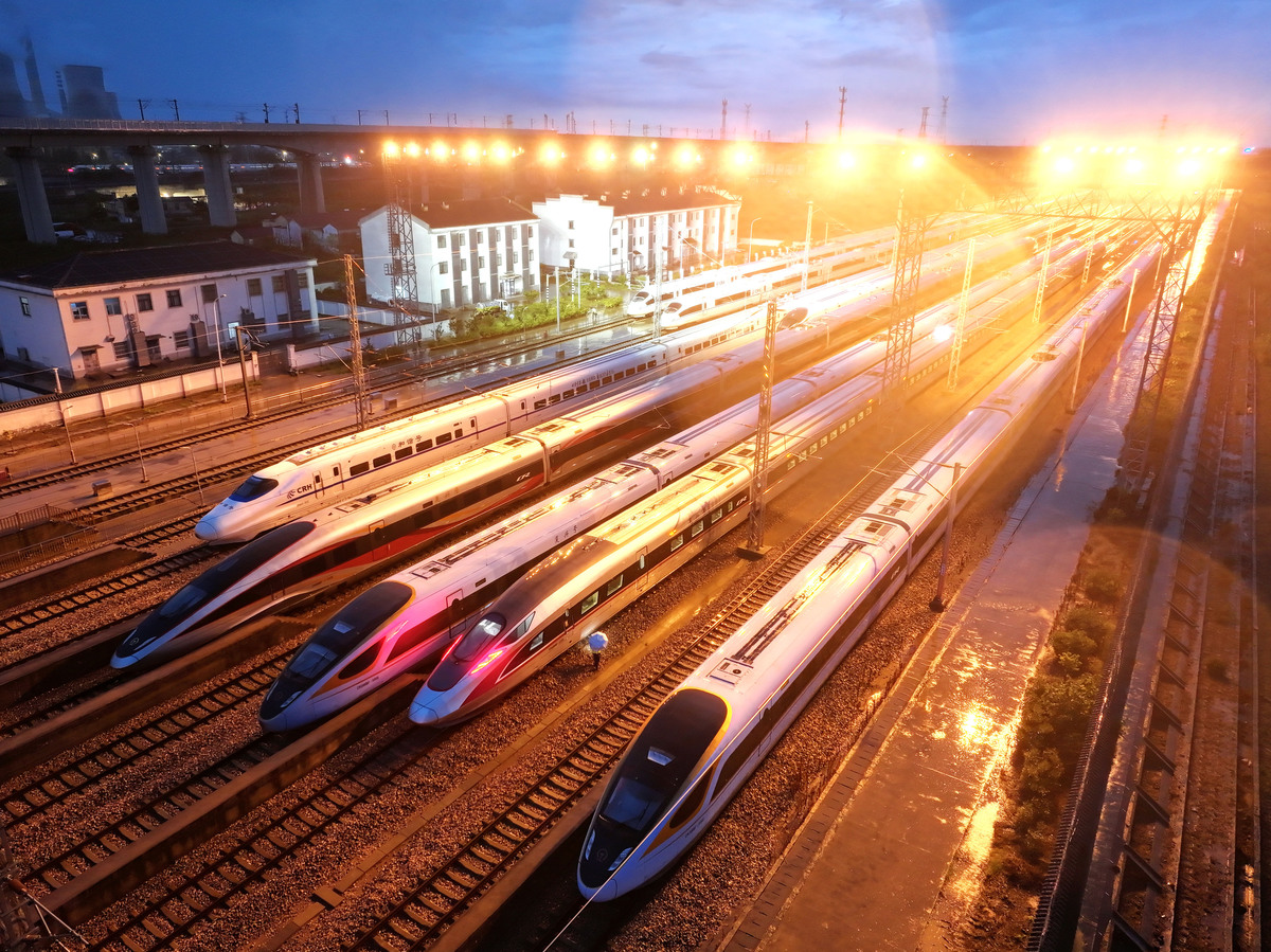 中国式现代化之路：概念、特点、重要性及挑战应对