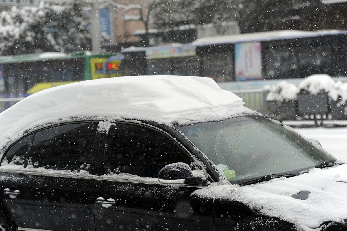 106 摄氏度高温！开车送玛丽看皮肤科要注意什么？