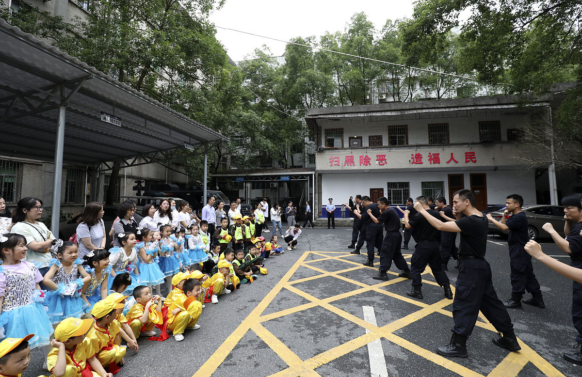长沙市益立中等职业学校幼儿保育专业怎么样？就业前景好吗？