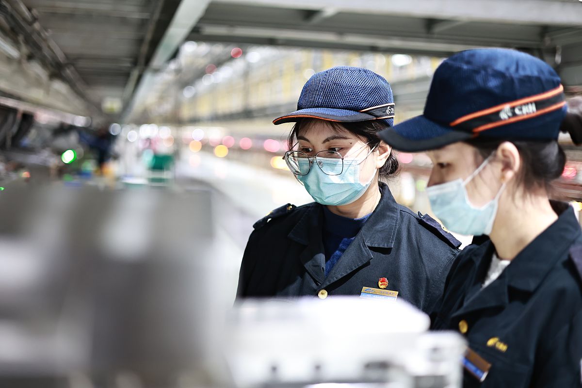 广东交通职业技术学院中专部招生办联系电话