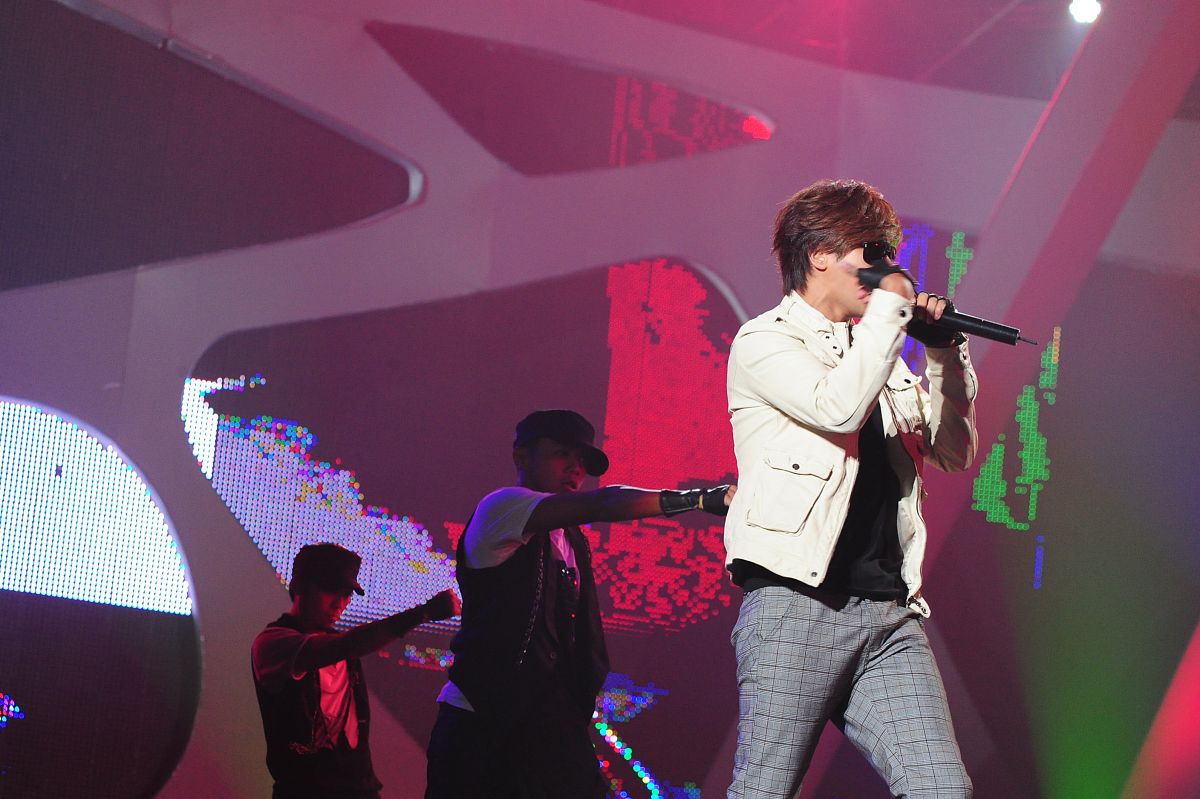 贵阳幼儿师范高等专科学校音乐表演专业就业方向：演出、教育、音乐制作等