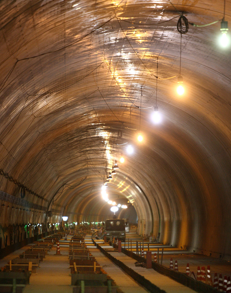 成都铁路机电学校：高铁专业院校排名及自身优势