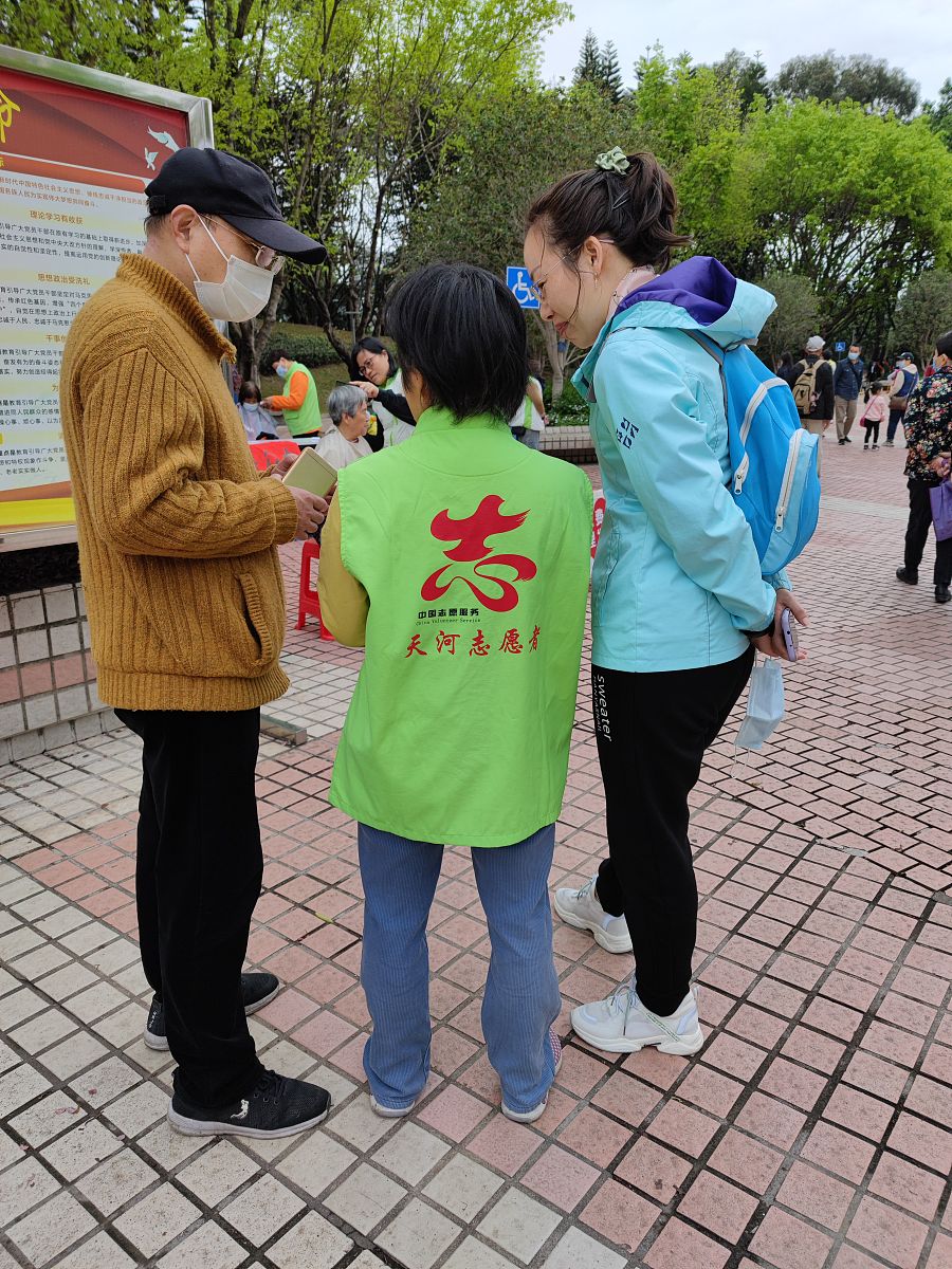 招生志愿服务实践活动心得体会：收获成长与感动