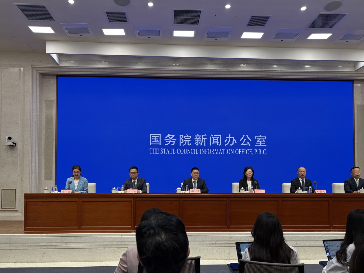 阐述互联网医疗服务提升需要多部门共同监管促进卫健委、工信部、科技部、卫计委300字