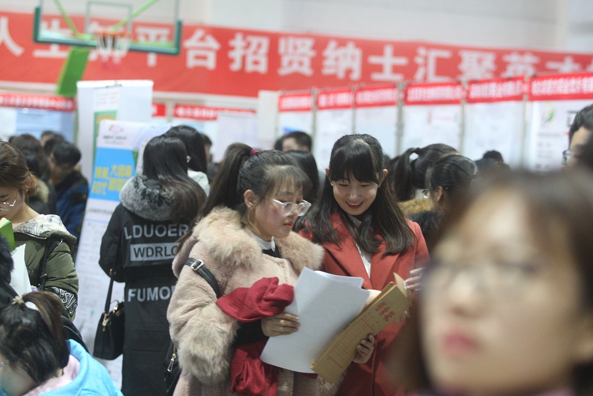 百色民族卫生学校针灸推拿专业实力解析 | 就业前景怎么样？