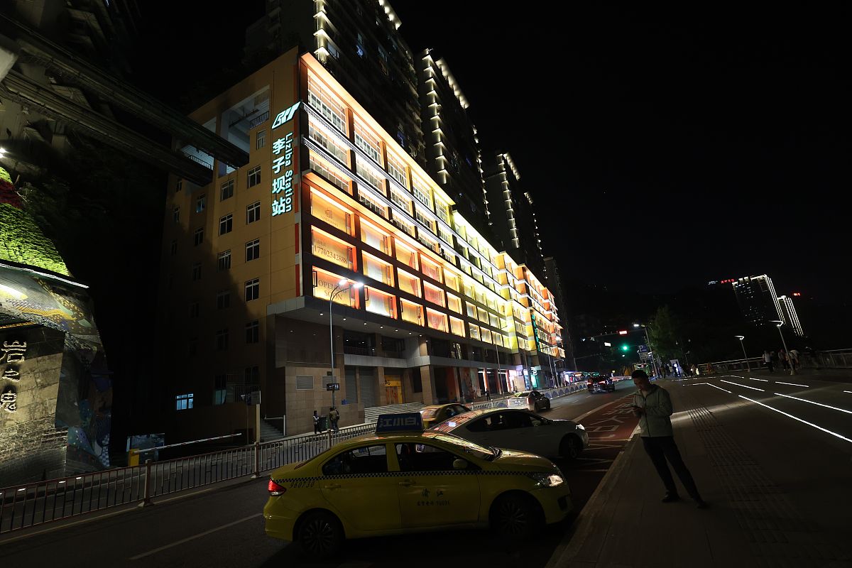 重庆轨道交通学校课程设置合理吗