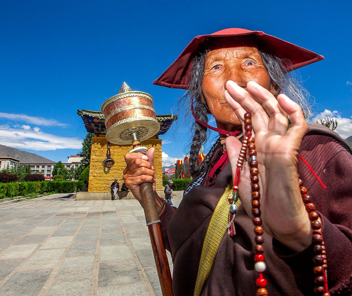 什么是黑坤巴精神