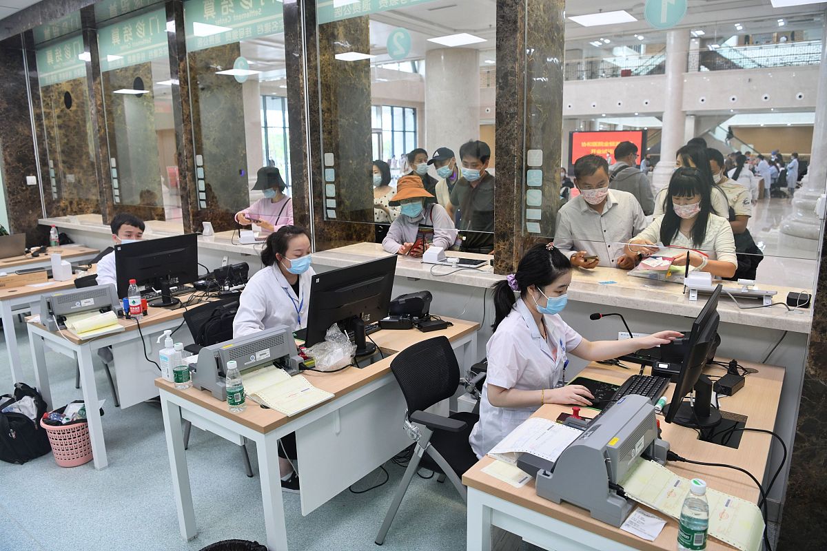 承德卫生学校2021年招生简章 - 培养优秀医学人才的摇篮