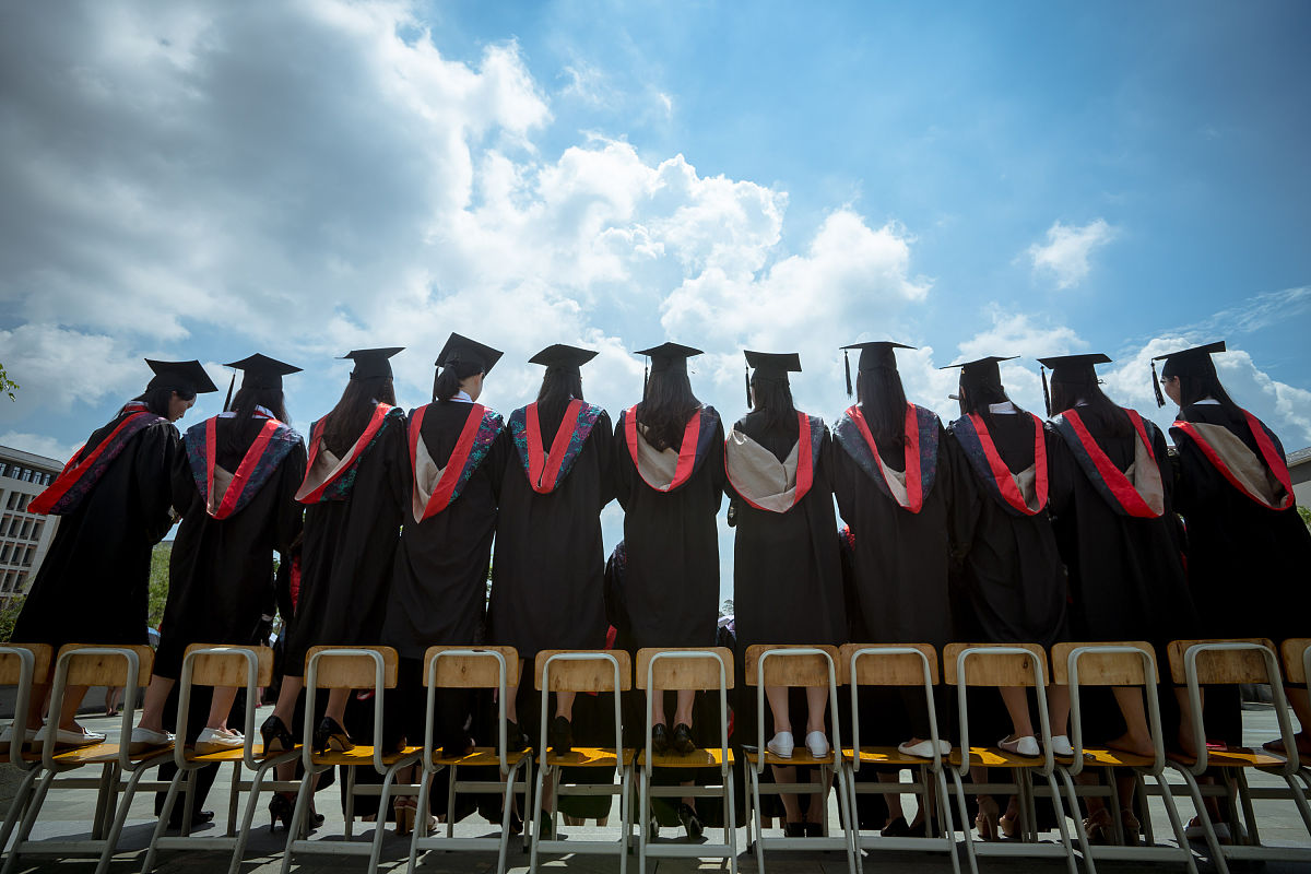 甘肃卫生职业学院单招有高铁乘务专业吗
