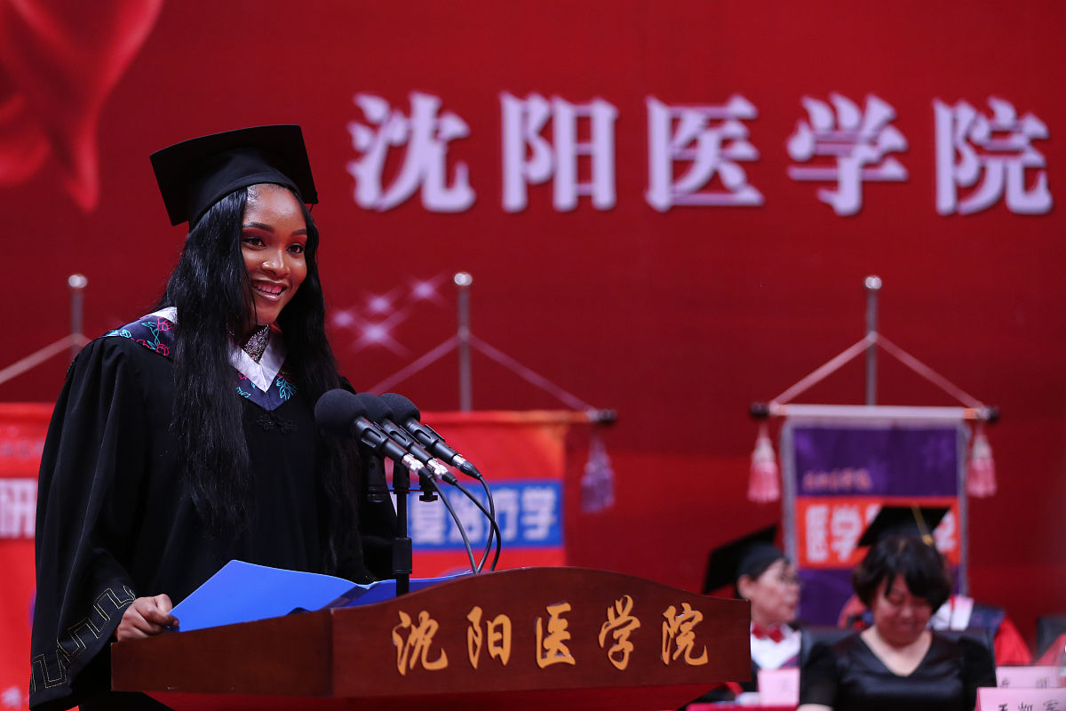 辽宁何氏医学院怎么样？毕业后找工作容易吗？