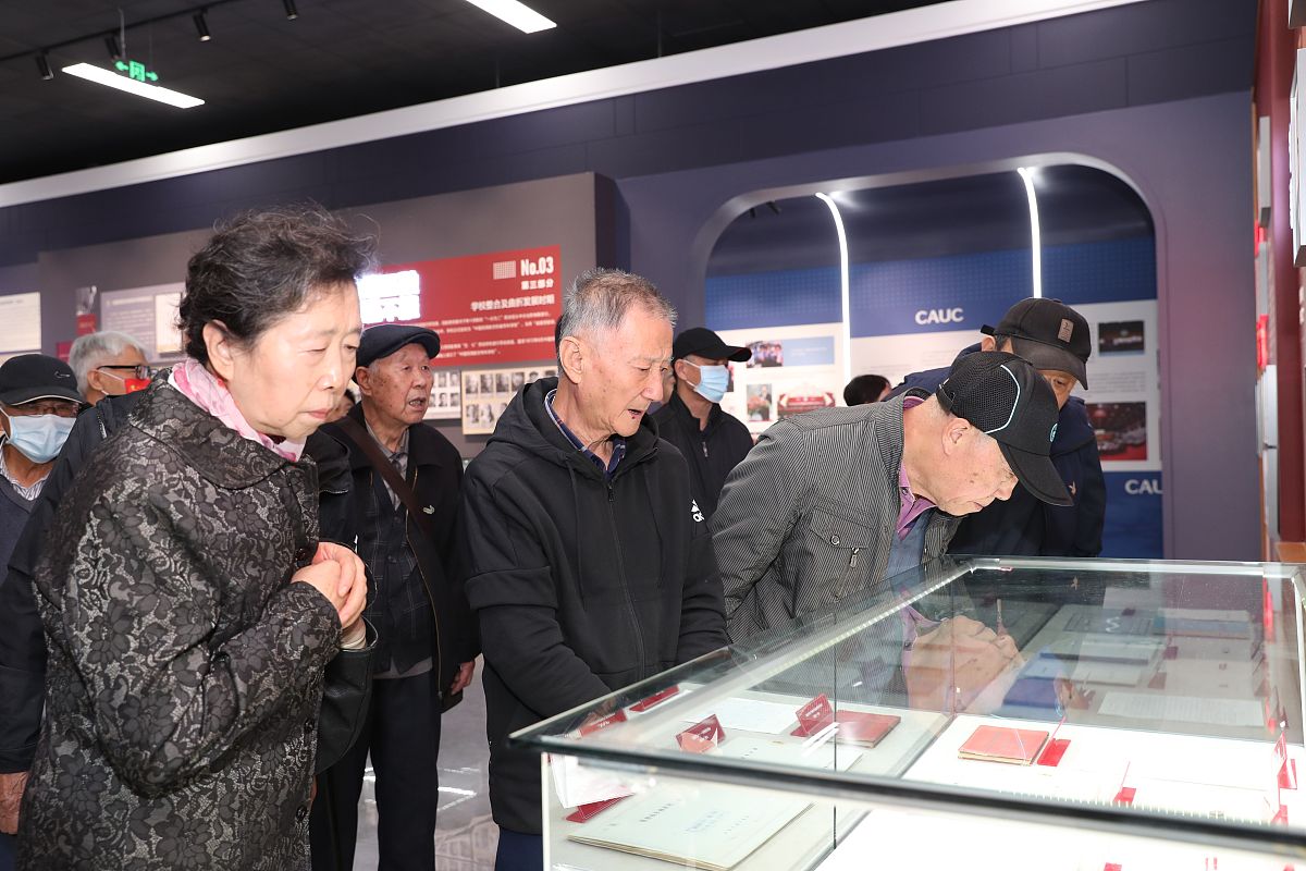 中国民航大学电子信息工程专业怎么样？ | 就业前景、师资力量、课程设置分析