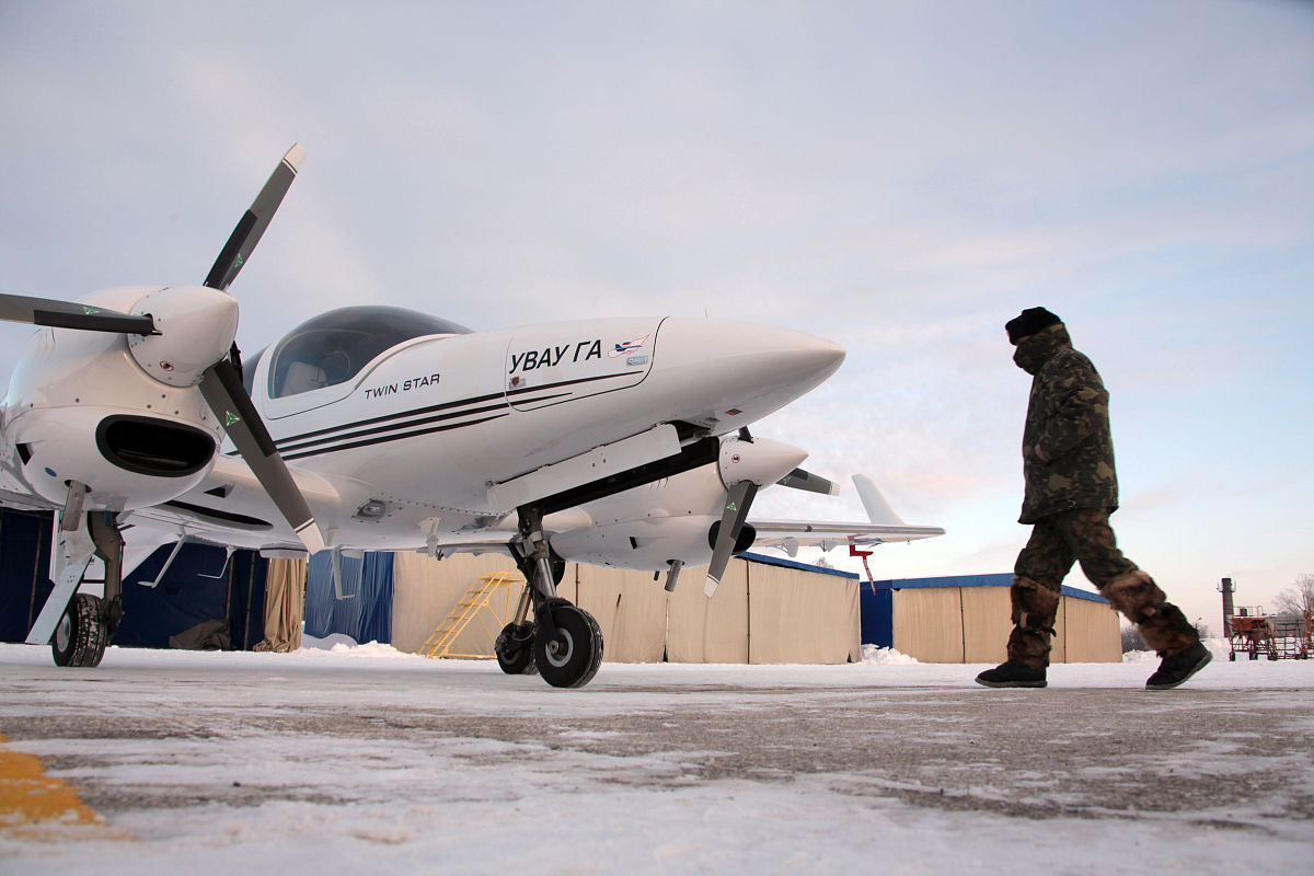 上街民航货运学校招生要求及优势：你的货运职业起点