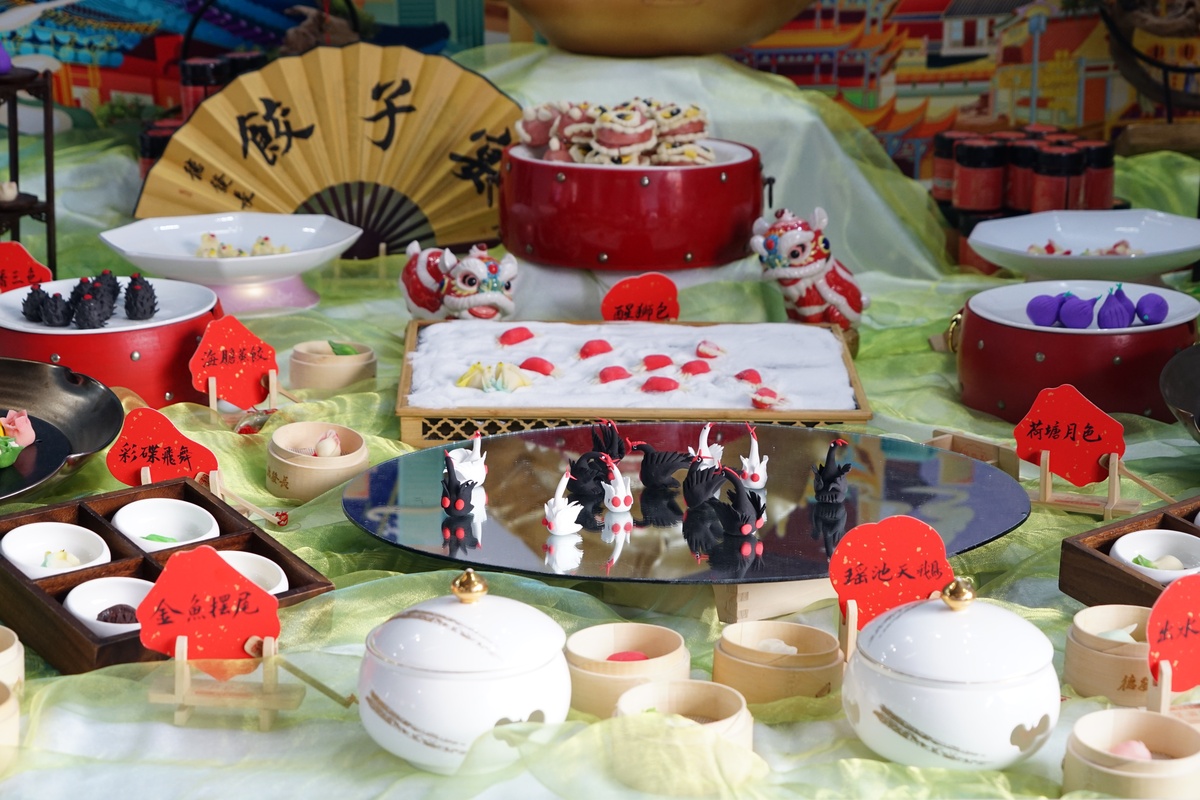 梨膏糖桌摆美陈：瓷器、茶具、蜡烛等搭配推荐