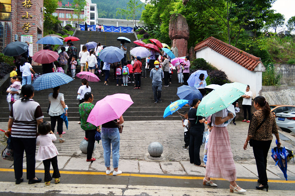 重庆幼儿师范学校如何保证毕业生能顺利走上工作岗位