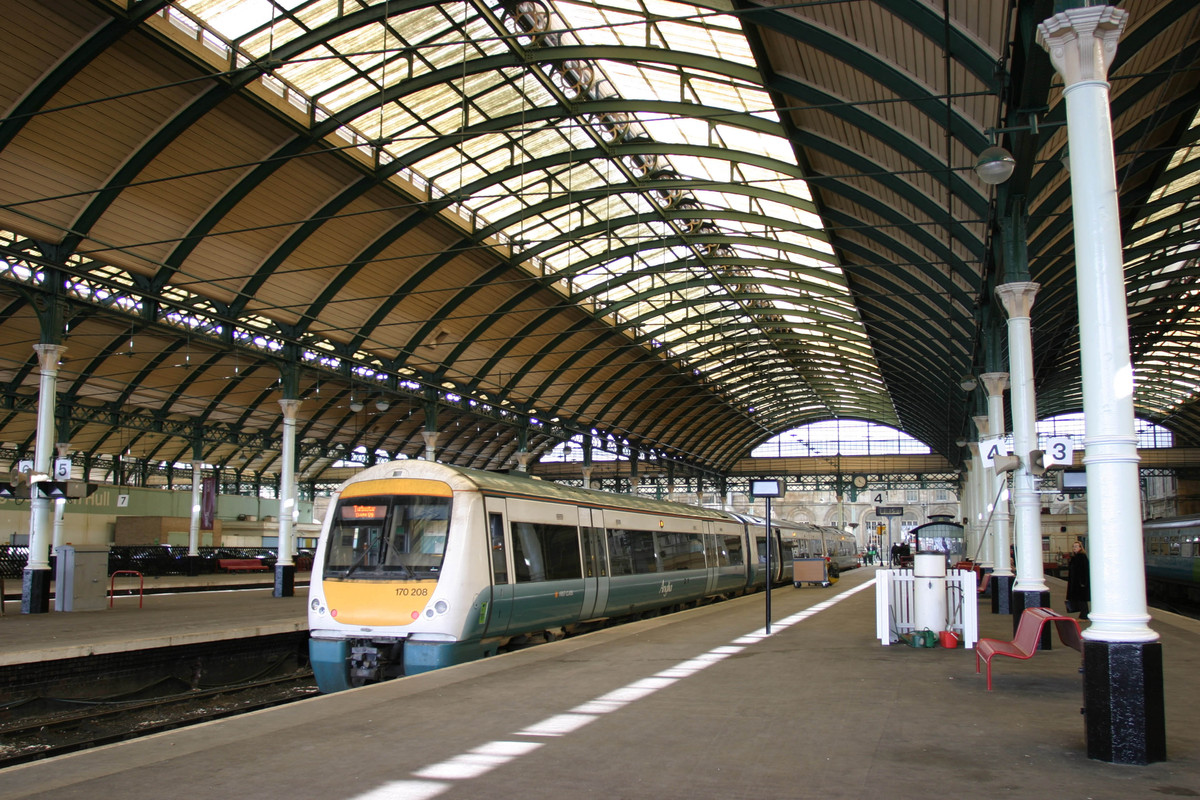 欧洲最新的高铁站项目案例