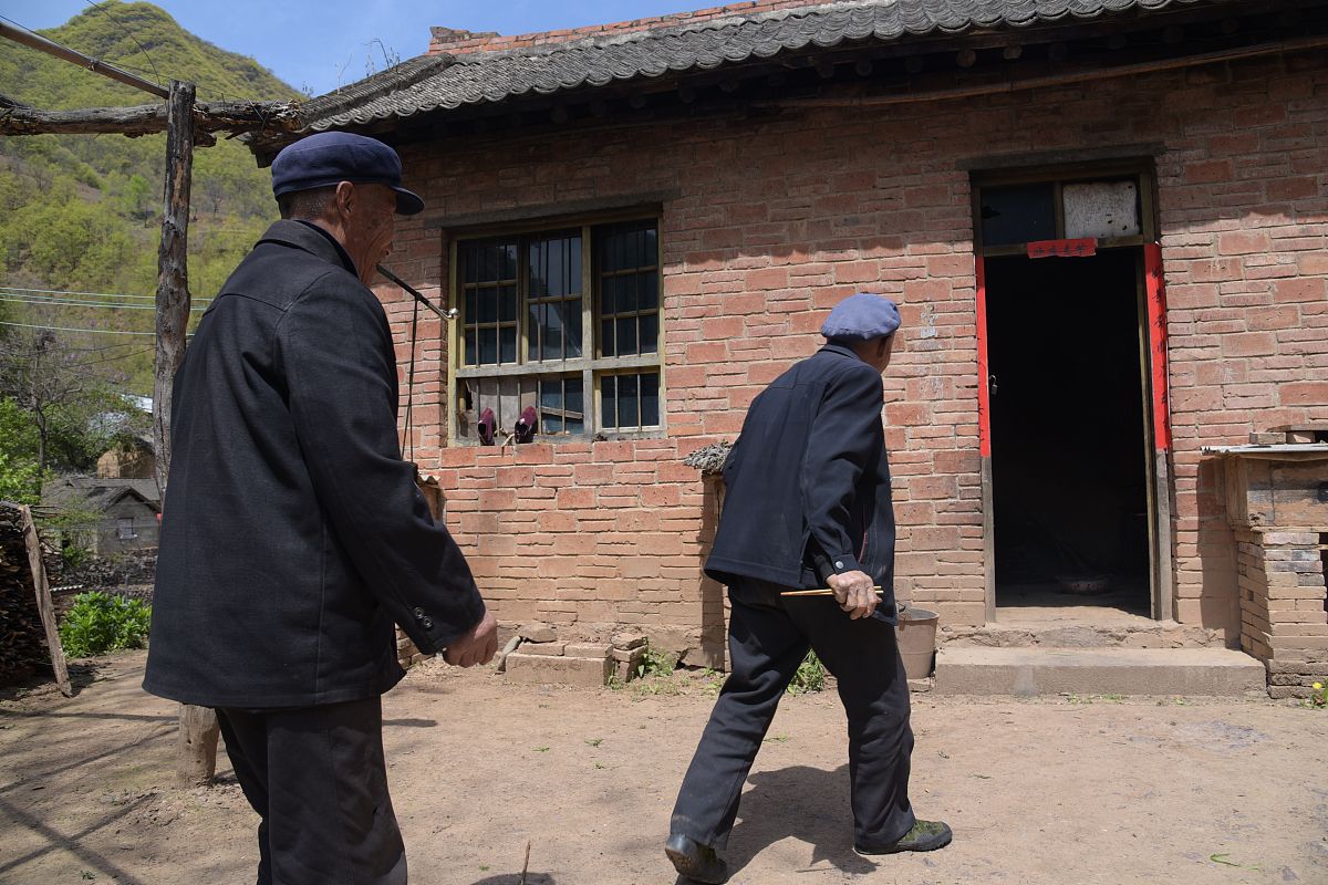 榆林市绥德县农村养老问题研究：现状、原因及对策探究