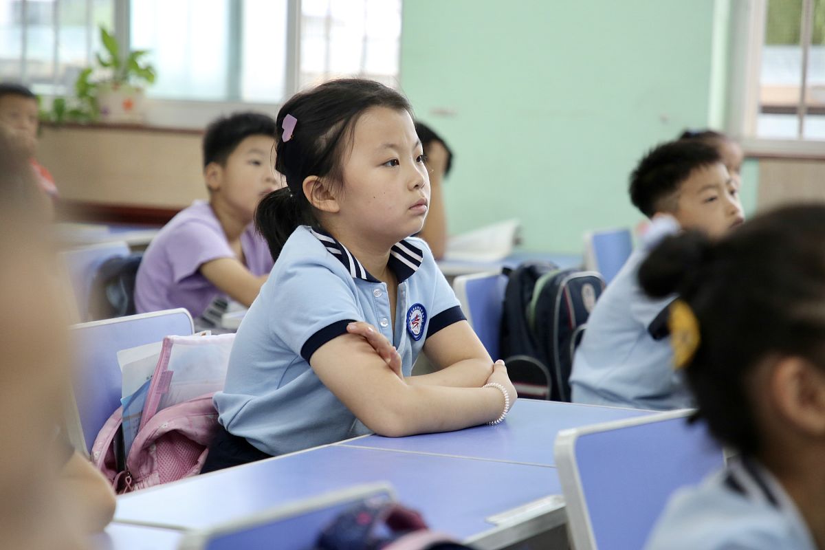 2021年7月12日,山东泰安正式迎来首期小学生暑期托管服务.