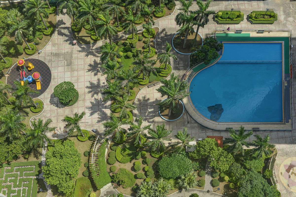 reviseMeanwhile the atrous convolution is used in the last two blocks to further enlarge the receptive fields and the pooling operation is removed from the last two blocks to maintain the same spatial