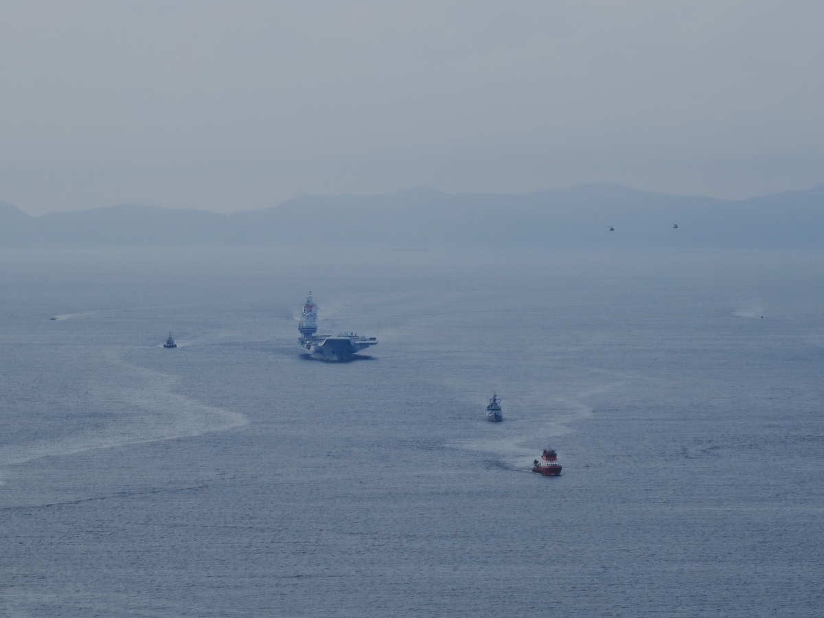 中国南海围岛演习：展示海军实力，维护领土主权