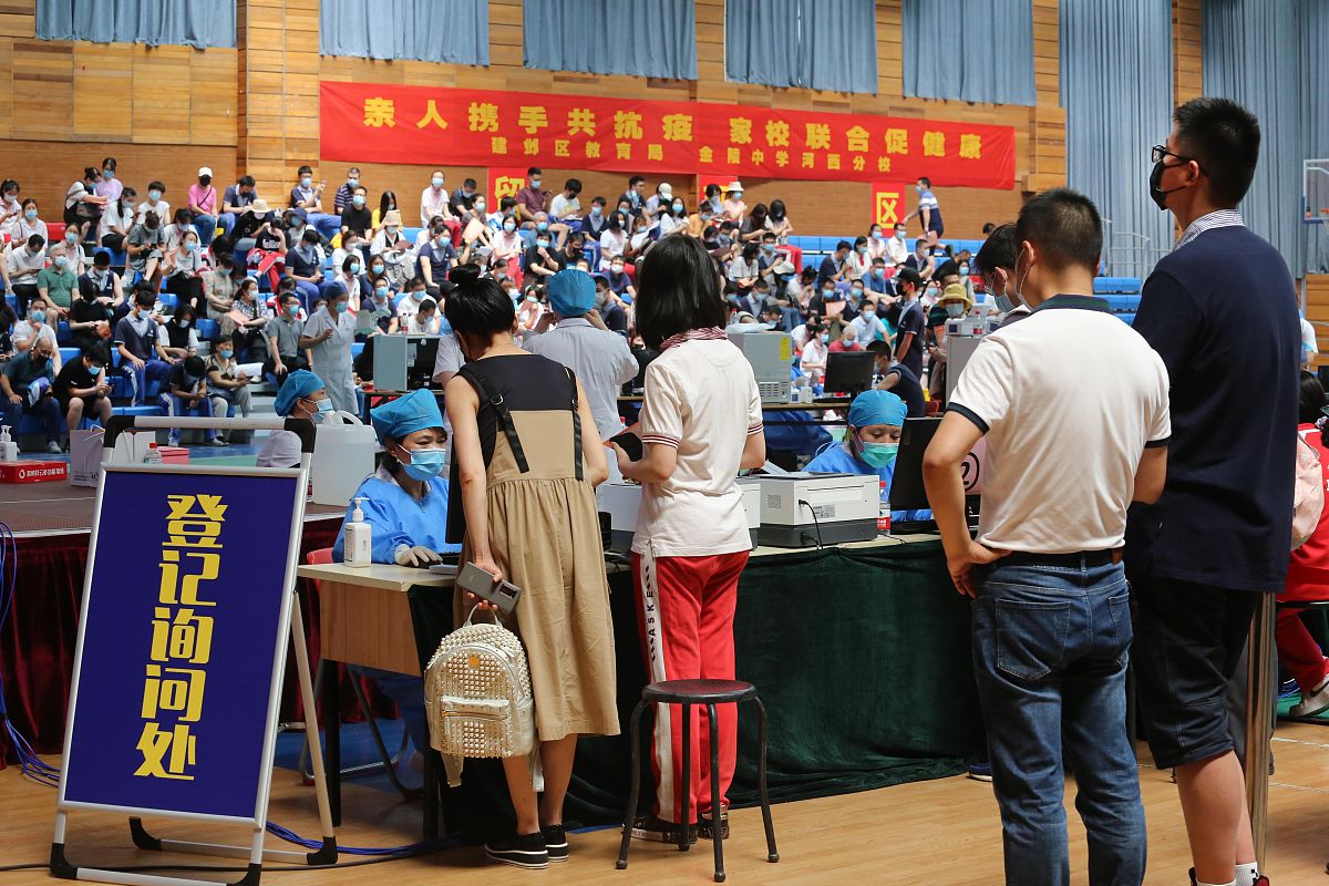 阆中师范学校阆中市首届中等职业学校 青年教师教学技能大赛圆满结束