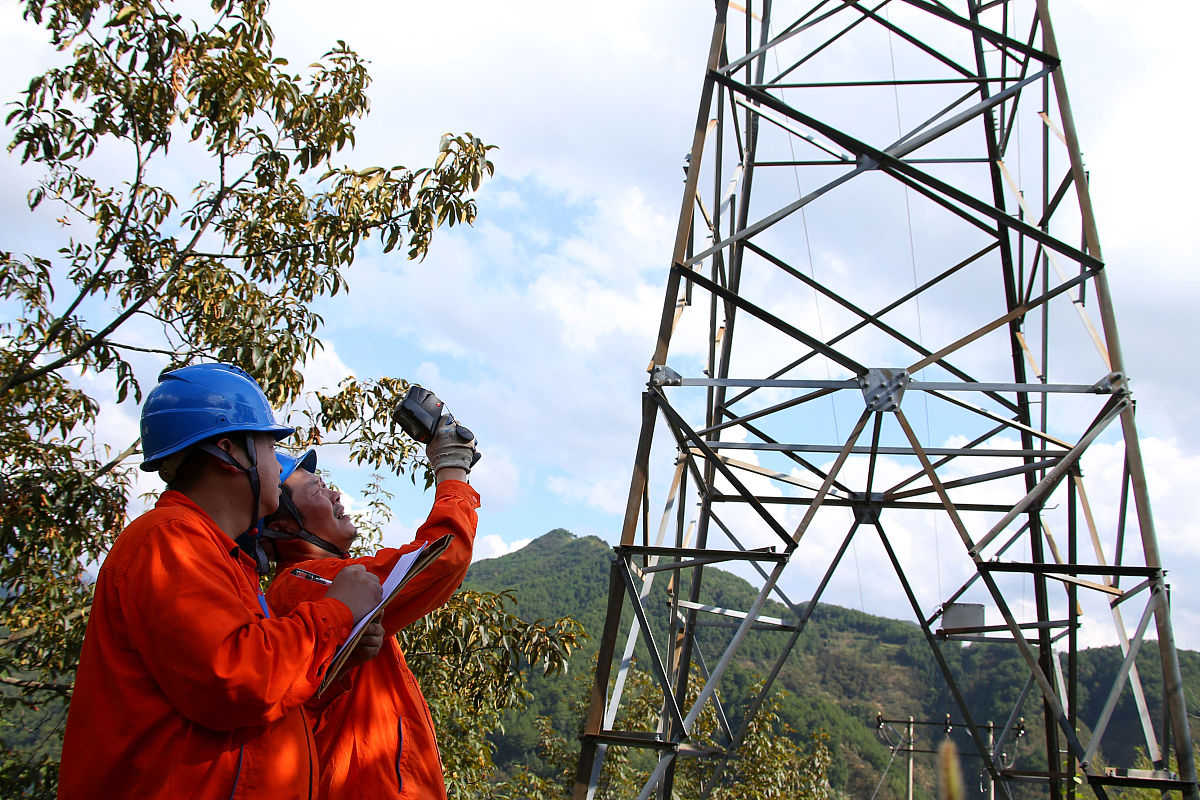 延长县农村电网维护管理案例分析：从故障到对策