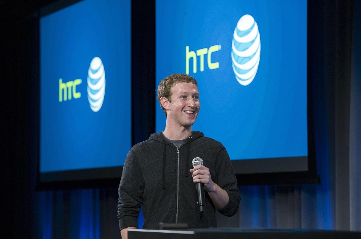 当地时间2013年4月4日,美国门洛帕克,facebook发布了基于android系统