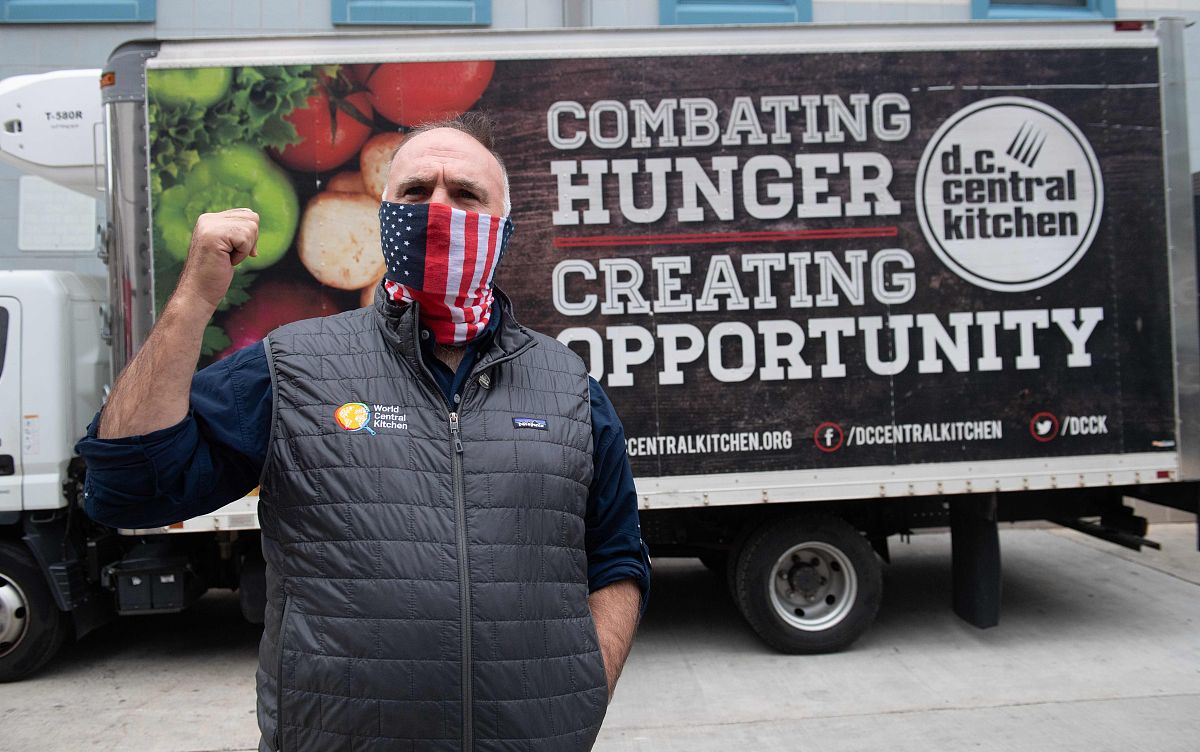 安徽媒体曝光求助热线是多少。要求：写一篇500字左右的文章。