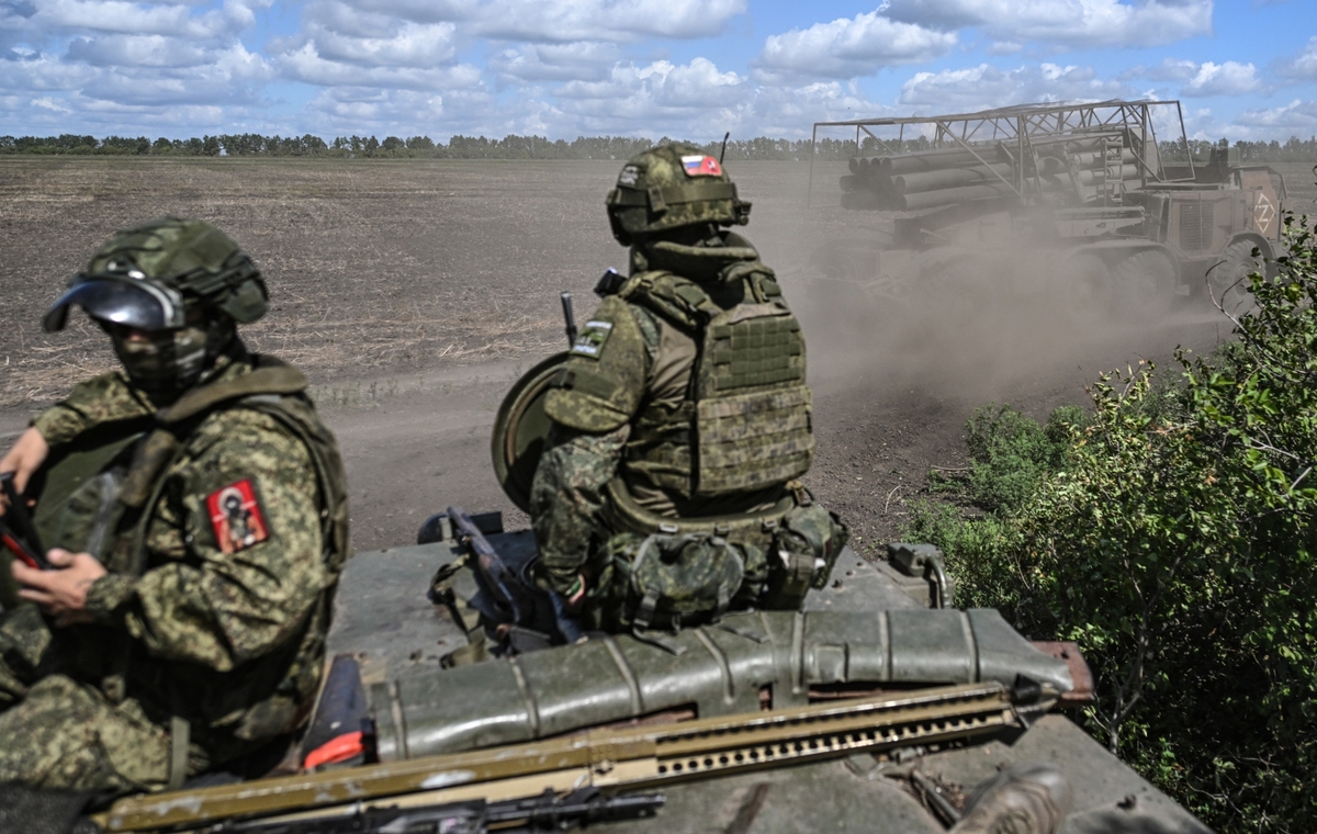 俄罗斯对乌克兰的行动：侵略还是干预？