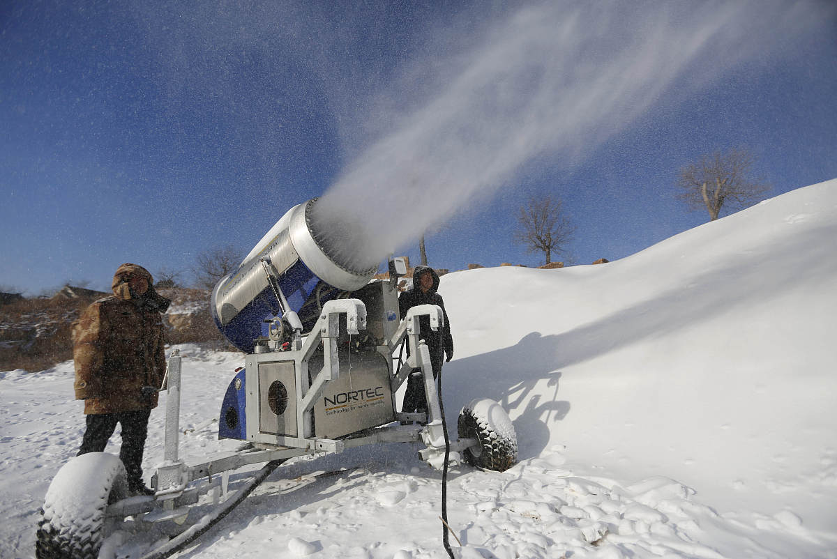 人造雪技术解析：如何打造冬日雪景？
