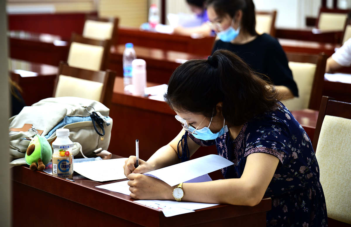 政府机关事业单位保卫管理员技师职称申报专业技术总结范文(1000字) 政府机关事业单位保卫管理员技师职称申报专业技术总结范文(1000字)