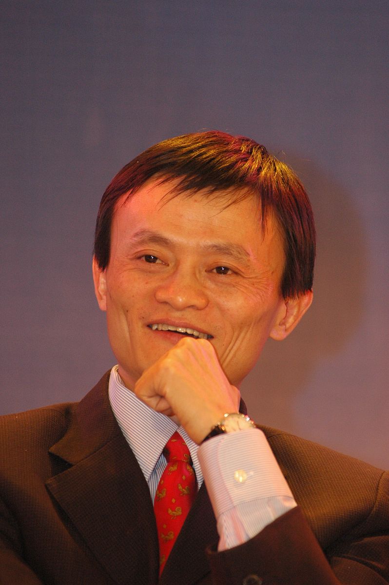 2005年12月3日,北京2005中国管理大会暨双十颁奖典礼,阿里巴巴ceo马云