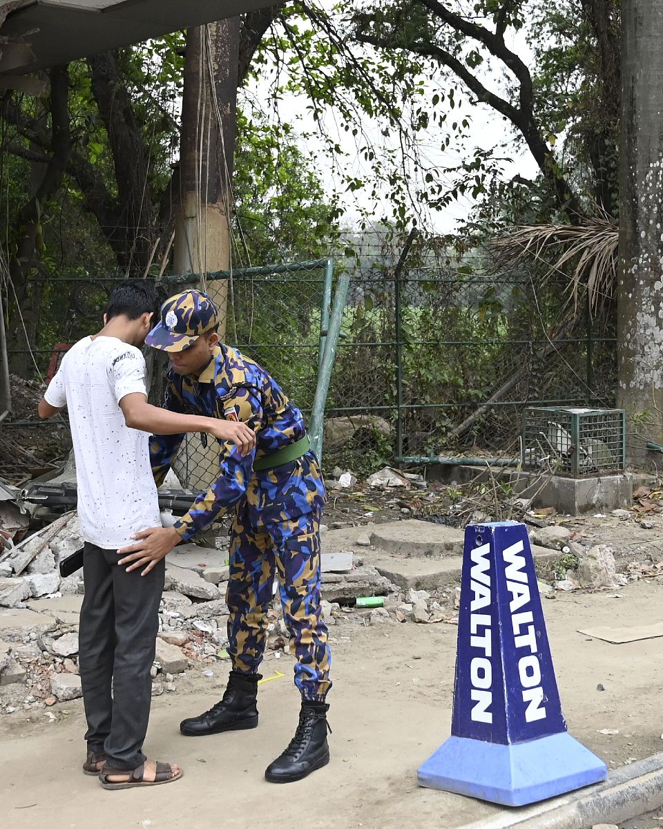 民航安检证考核内容详解：保障航空安全的关键