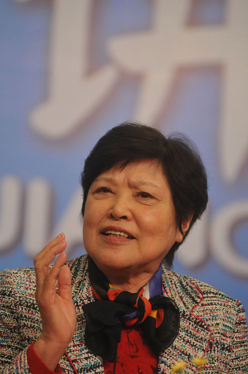 张淑荣：美丽与才华并存的女性榜样