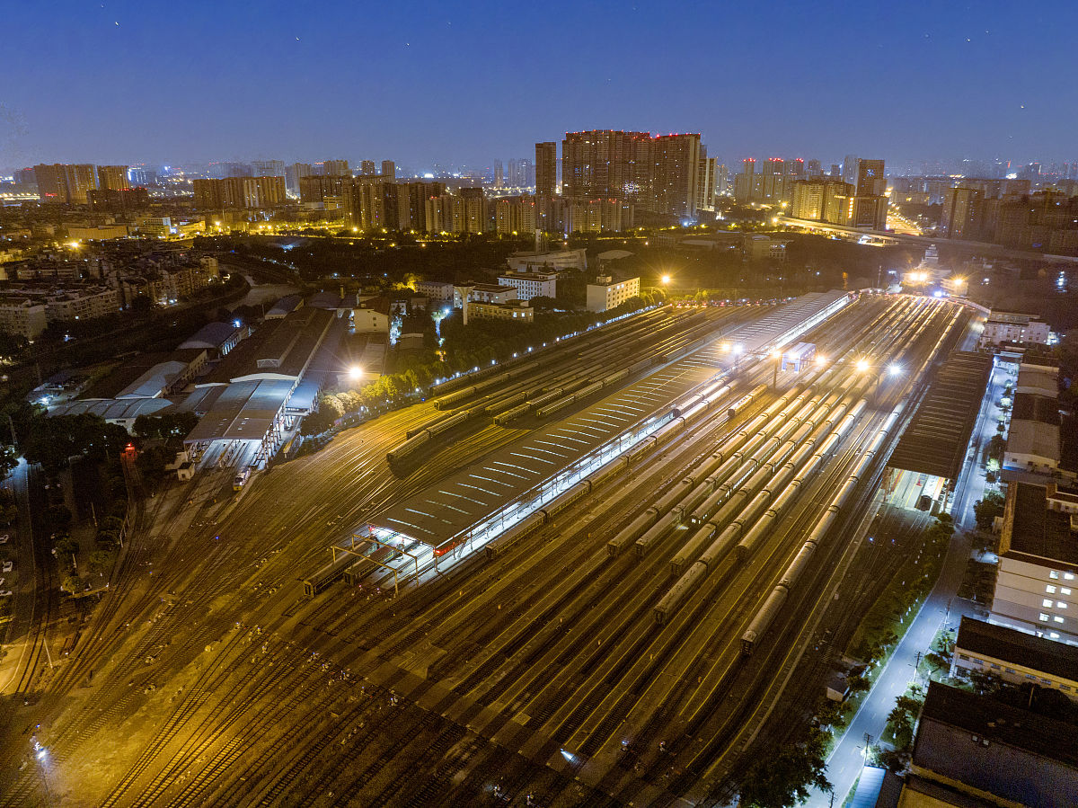 成都铁路技校秋季招生有些什么优惠和条件？