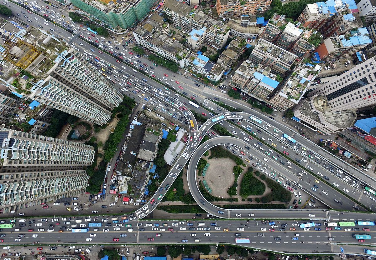 贵阳读中专学校要多少钱用发散