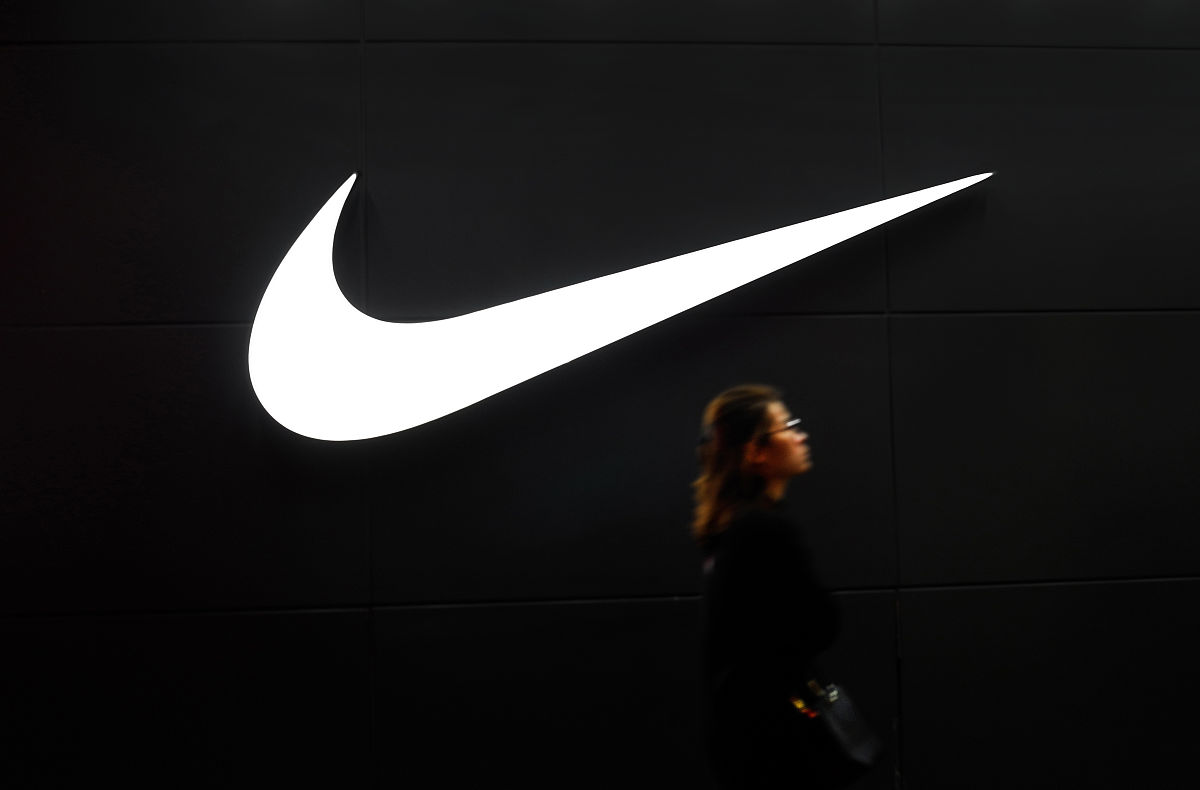 Nike Business Model: How Nike Makes Money & Stays Ahead