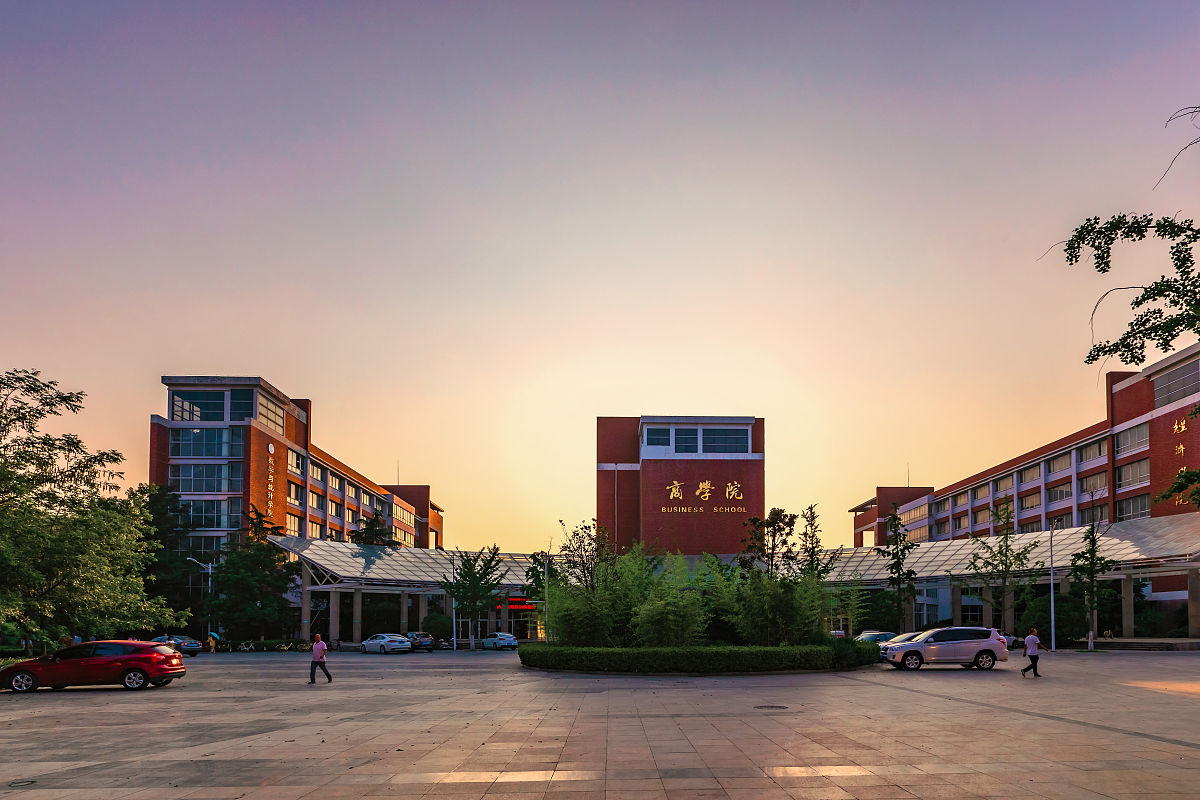 石家庄医学高等专科学校怎么样?值得报考吗?- 附优势分析 石家庄医学高等专科学校怎么样?值得报考吗?- 附优势分析