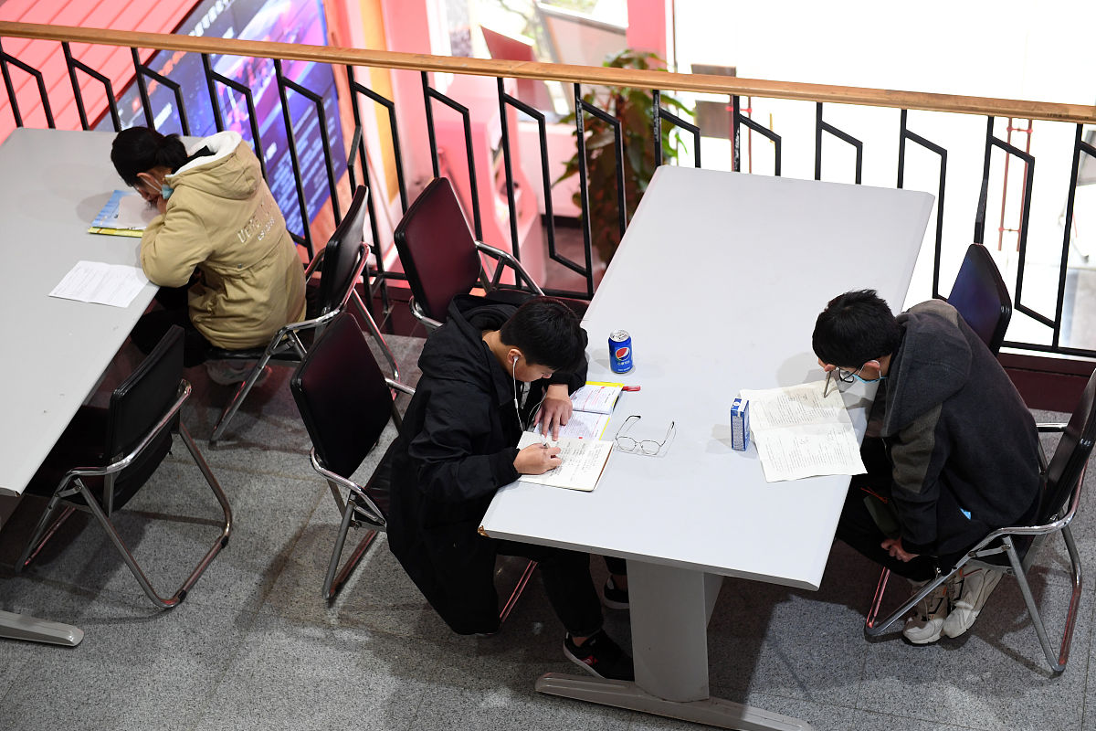 无锡中考淘汰率：解读影响因素及查询方式