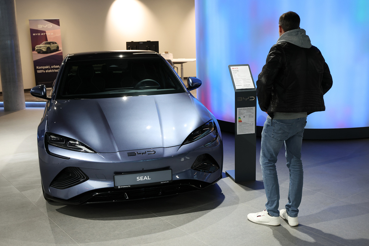 IntroductionIn this investigative report the aim is to evaluate Tesla Model Y as a product in automobile consumer market and analyze the achievements of Tesla Model YTesla Inc is an American multinati