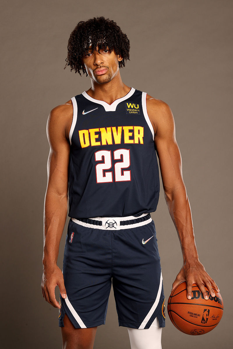NBA 2K21 手游更新日志 - 最新版本更新内容