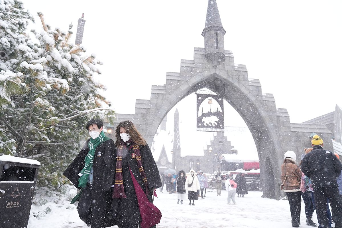 2021年11月7日,北京迎来2021年冬季第一场雪,全城银装素裹.北京环球度
