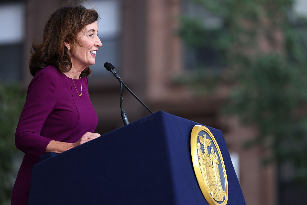 GIve me one effect of the hongkong' s lack of affordable housing on the wealthy gap in Hongkong and its correspnding one solution