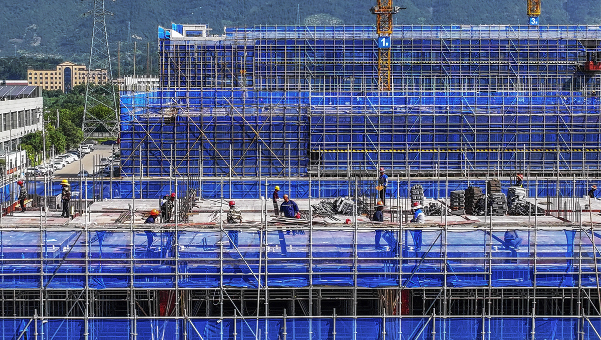 基于M工程项目的建筑工程施工现场安全管理研究及国外文献综述