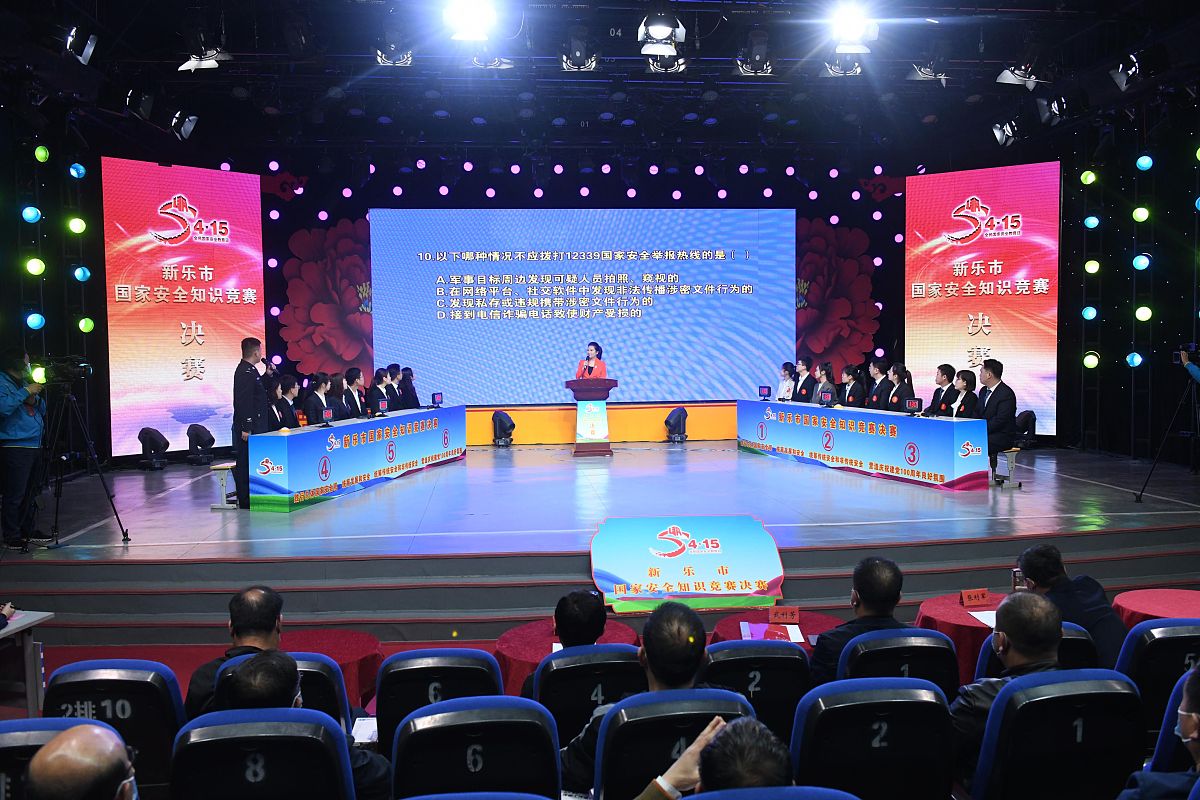 新乐市老百姓有困难怎么联系媒体曝光？要求：写一篇1000字左右的文章不能出现电话。