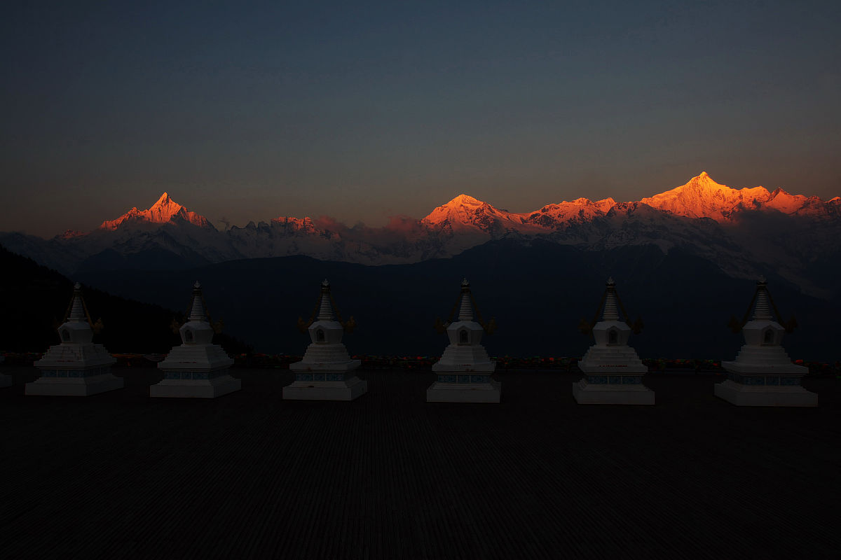 2019年迪庆州民族中等专业学校简介