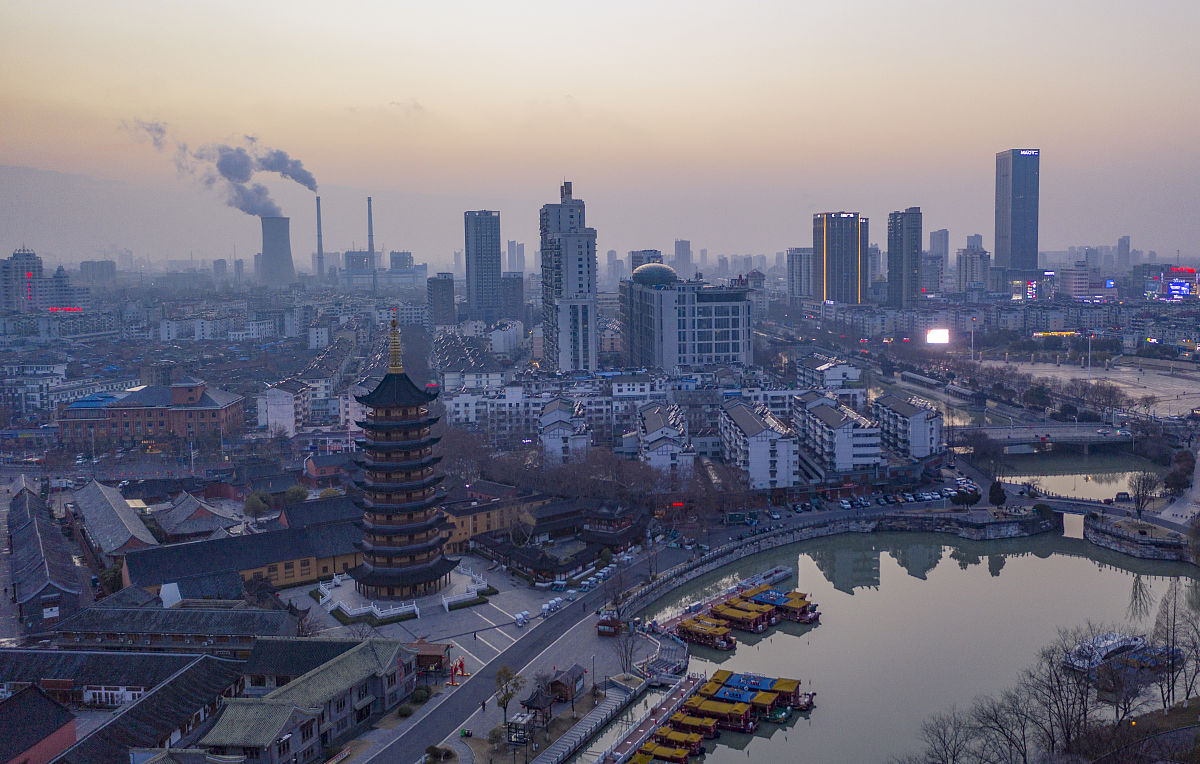 2020年1月27日,江苏淮安,清江浦国师塔.