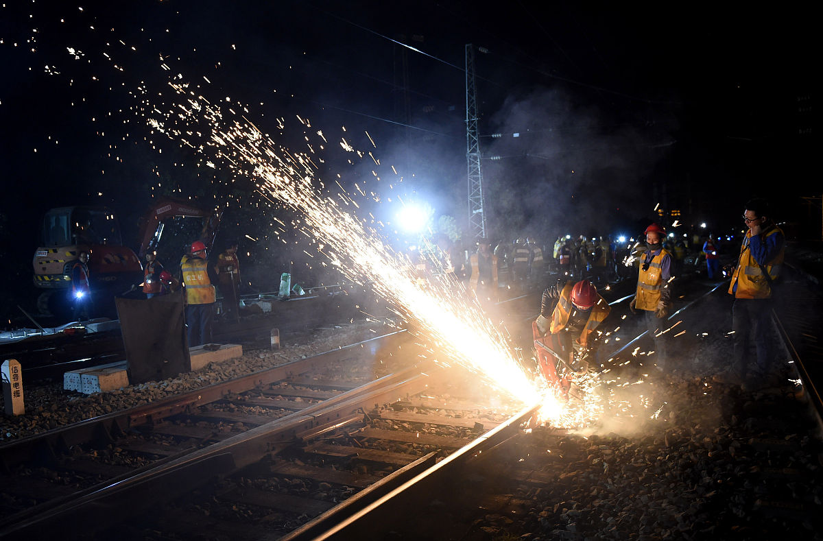 2022年大学生总结200字