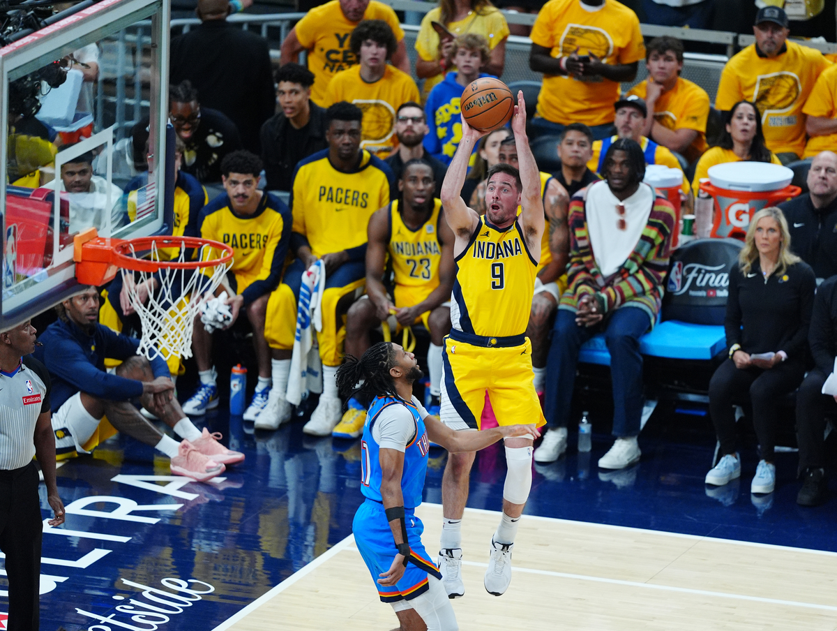 2023NBA西决掘金对湖人