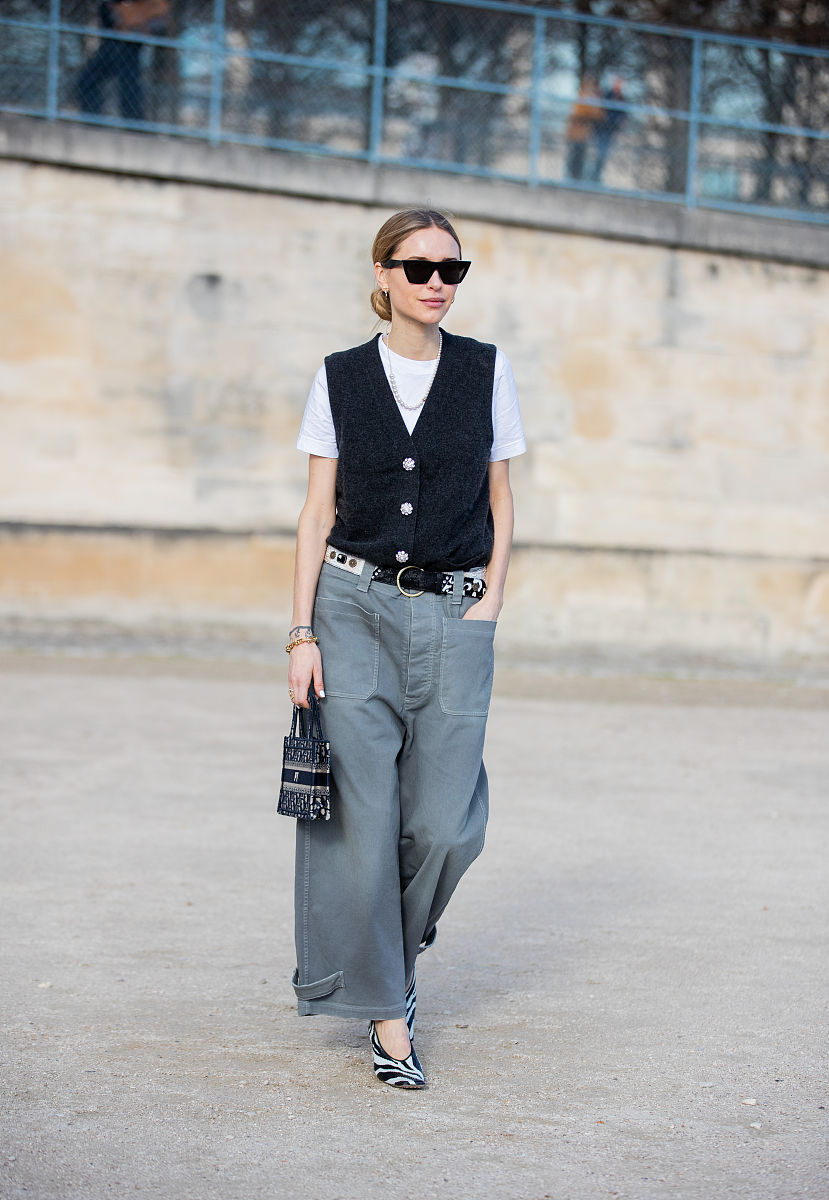 短袖到屁股算长吗？看身高、体型、风格！