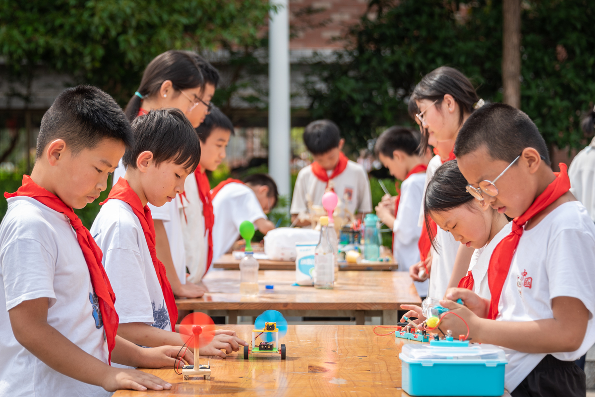 校园文化传媒项目：特色、优势与价值